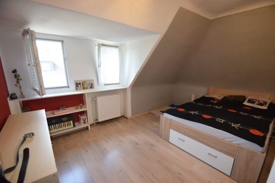 Schlafzimmer DG